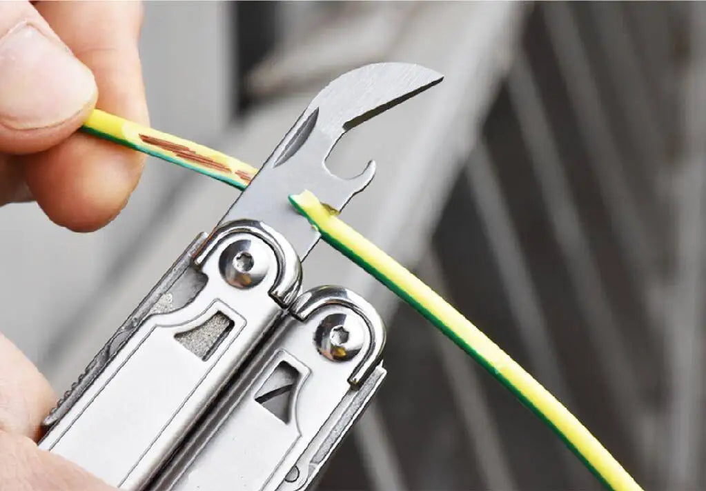 Daicamping DL12 EDC Multi Tools Multifunctional 7CR17MOV Plier Camping Gear Blade Multitools Clip Folding Multi Knife