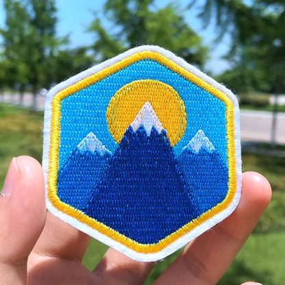 Prajna Wild Adventure Embroidered Patches For Clothing Badges Traveler Mountain Patch For T-shirt Iron On Patches On Clothes DIY