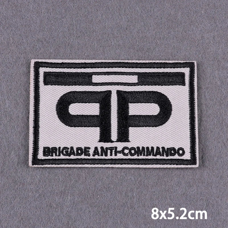 Indicative Slogan Patch Iron/Sew On Patches For Clothing Thermoadhesive Patches Embroidery/Fusible Patch Stay Weird Applique DIY