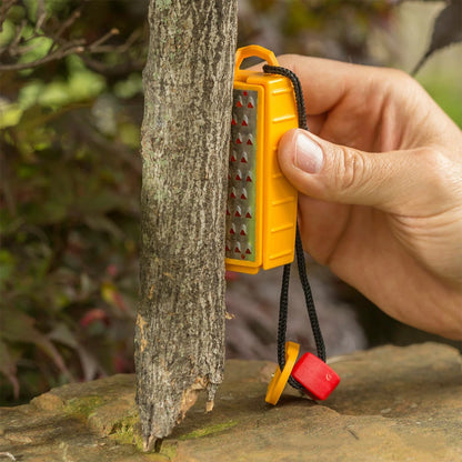 Tinder Maker with Fire Starter Tinder Maker Tool Portable Stainless Steel Grater Outdoor Survival Tool for Outdoor Use